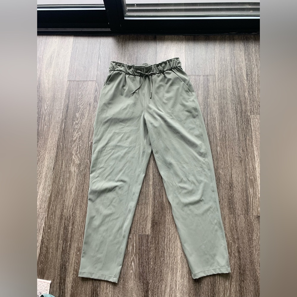 Lululemon Stretch High Rise Pants 7/8 Size 8